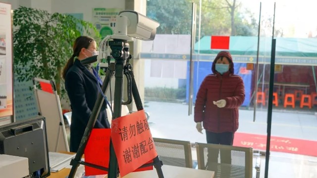 自動(dòng)測(cè)溫?zé)岢上癖O(jiān)測(cè)系統(tǒng)