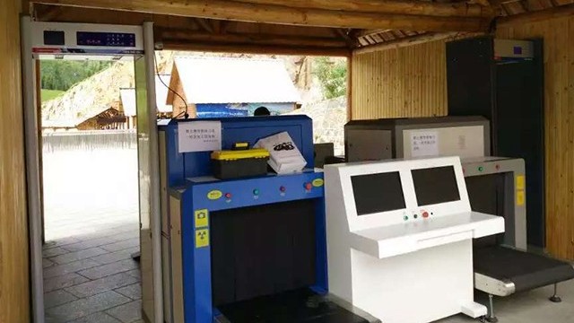 旅游景點(diǎn)安裝安檢機(jī)選擇什么樣機(jī)型合適？