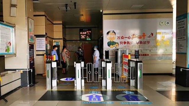 人臉識別測溫一體機