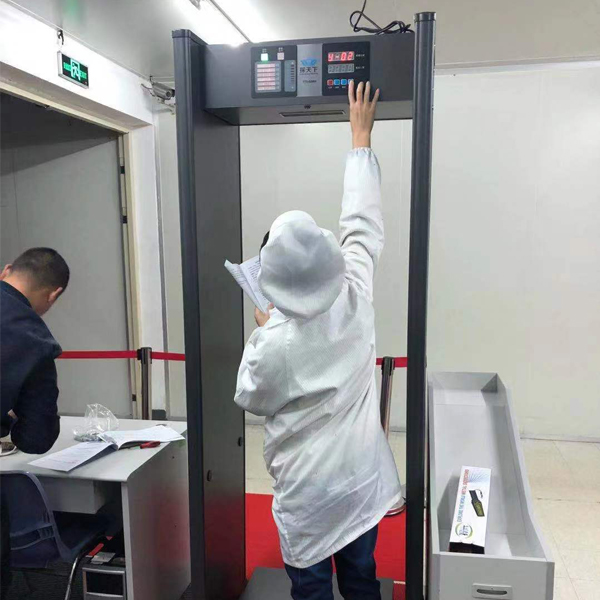 工廠安檢門(mén)