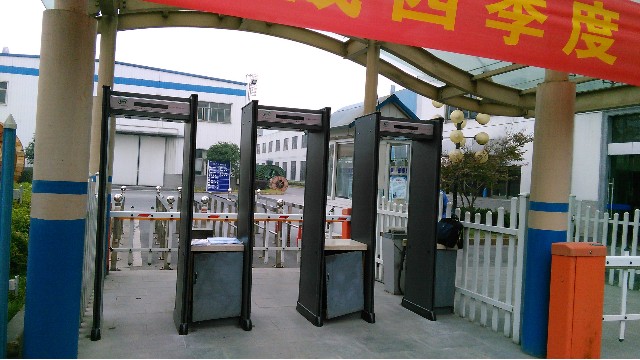 金屬防盜安檢門-免費來樣測試，節(jié)省80%安保工資支出【探天下】