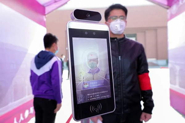 人臉識別熱成像測溫門禁一體機