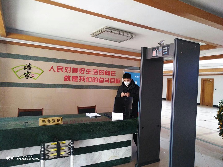 測(cè)溫安檢門(mén)